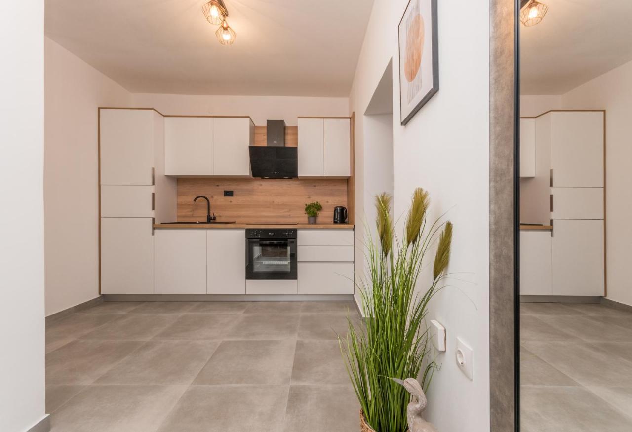 Apartmani A&M Biograd Na Moru Dış mekan fotoğraf