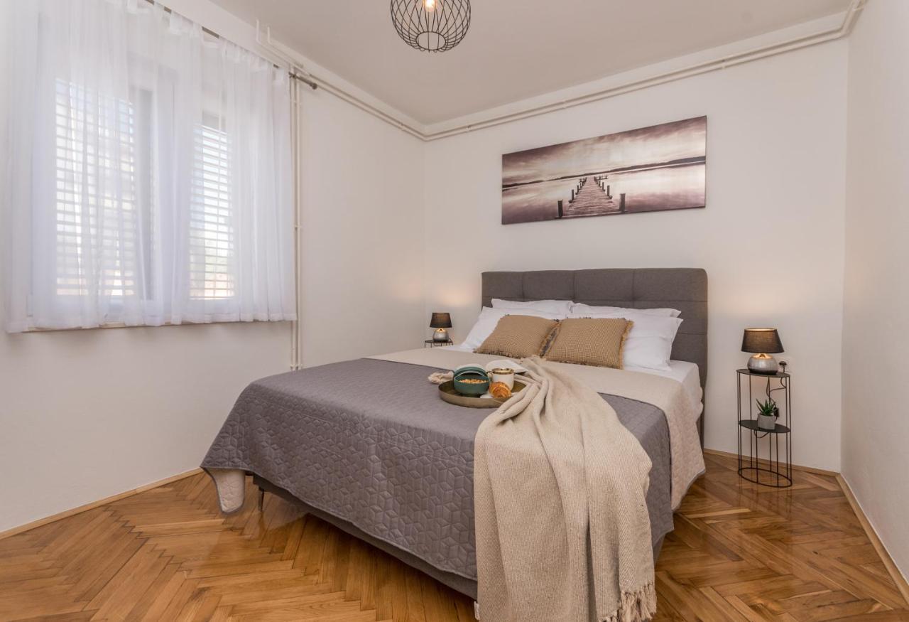 Apartmani A&M Biograd Na Moru Dış mekan fotoğraf